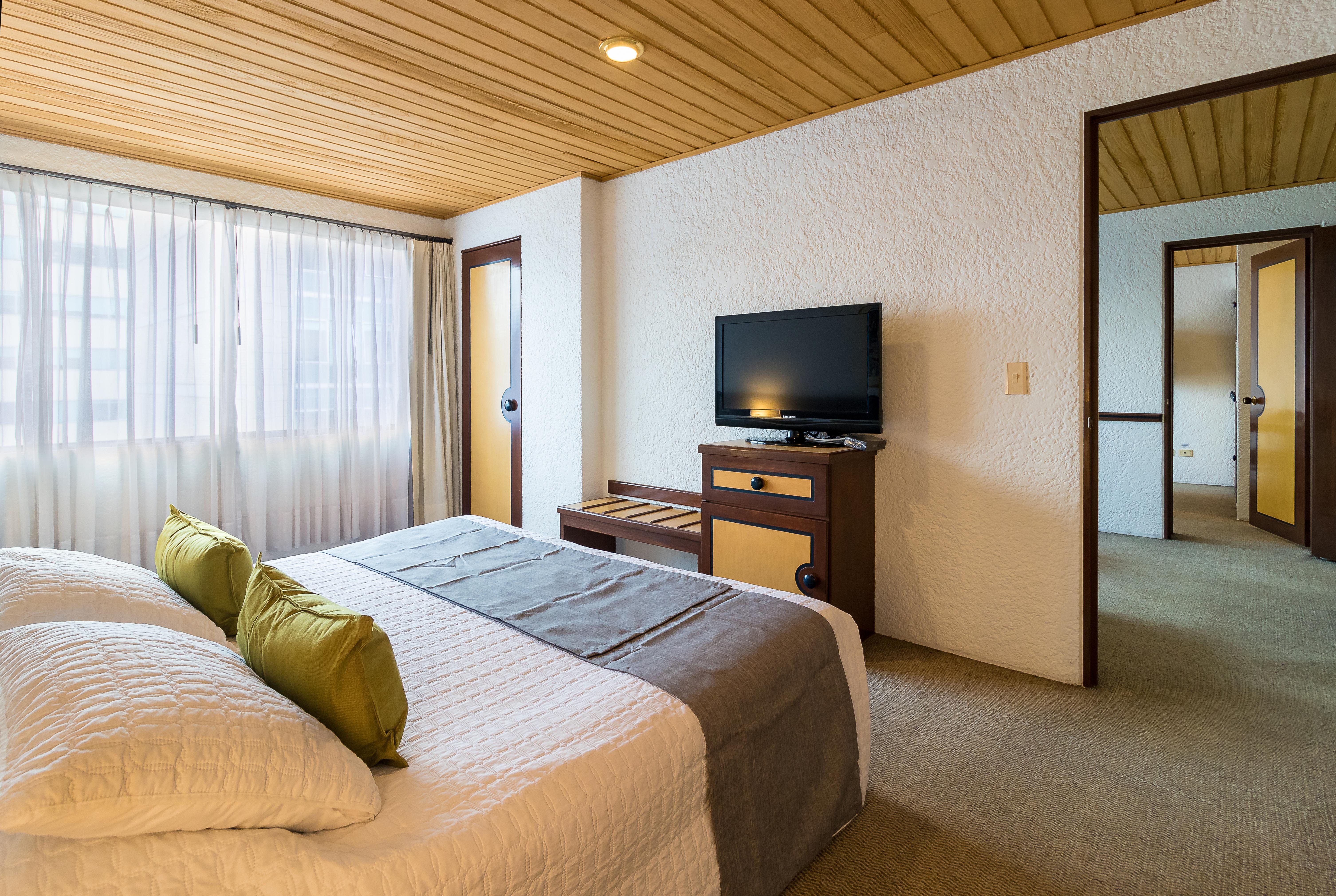 Hotel Suites Real 97 Bogotá Esterno foto