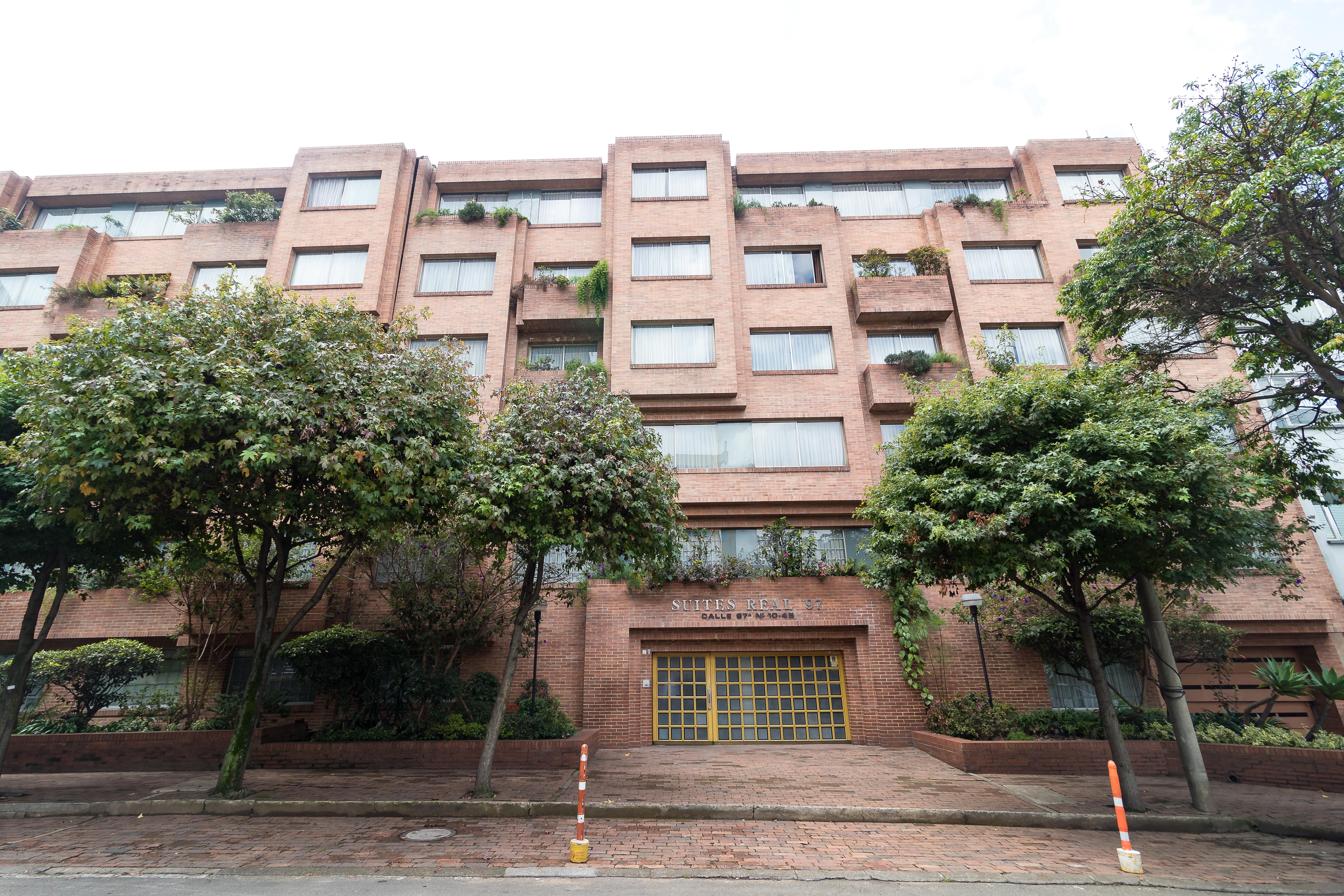 Hotel Suites Real 97 Bogotá Esterno foto
