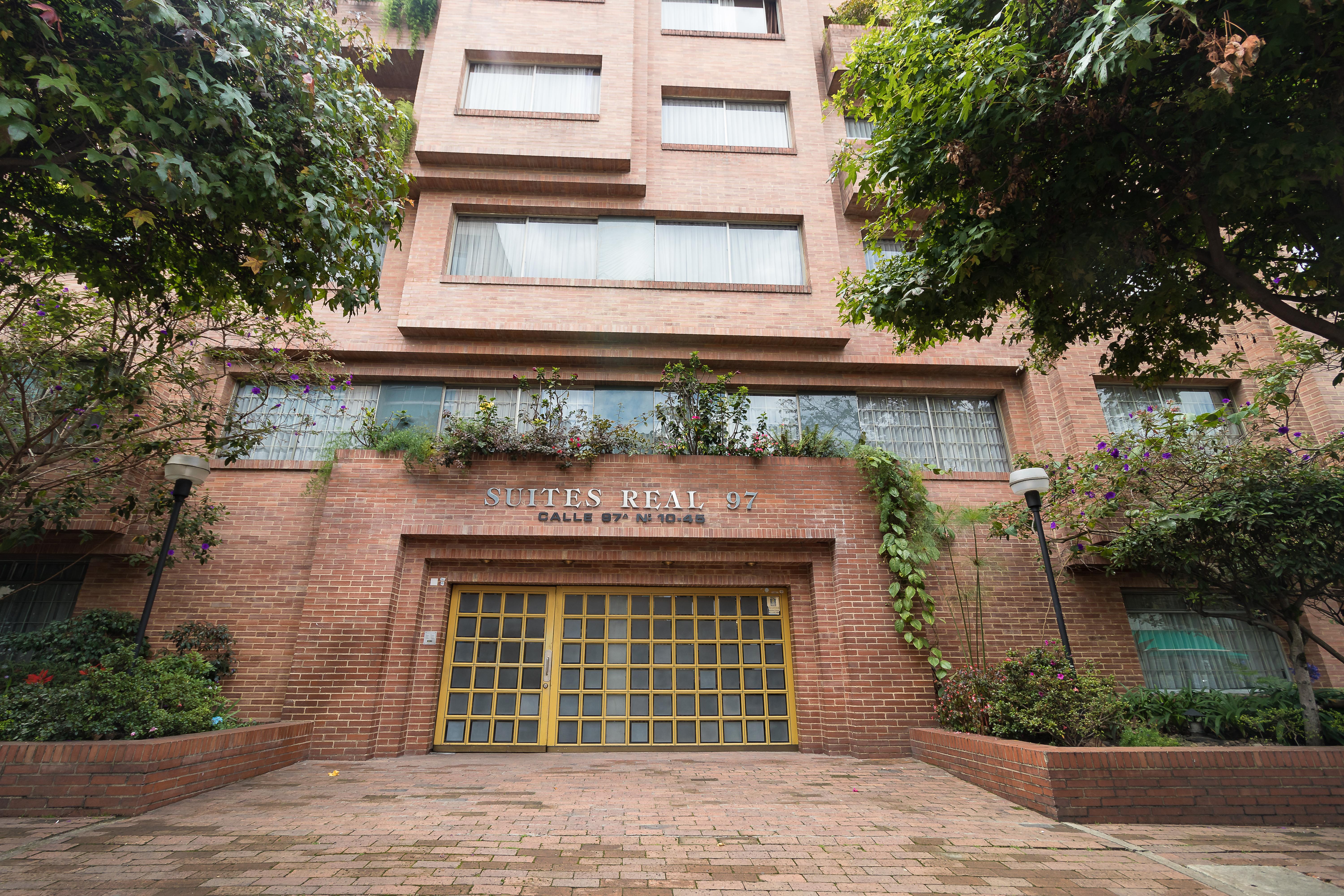 Hotel Suites Real 97 Bogotá Esterno foto