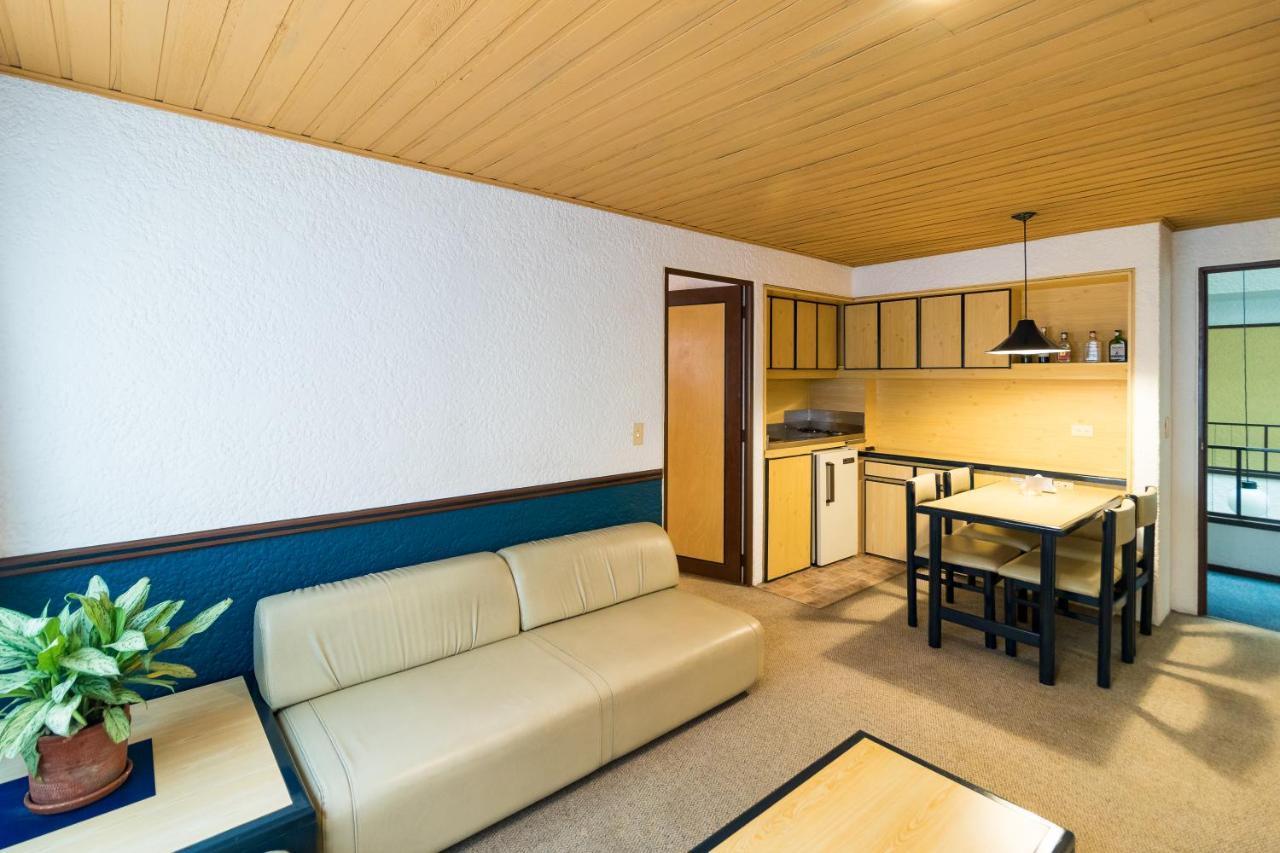 Hotel Suites Real 97 Bogotá Esterno foto